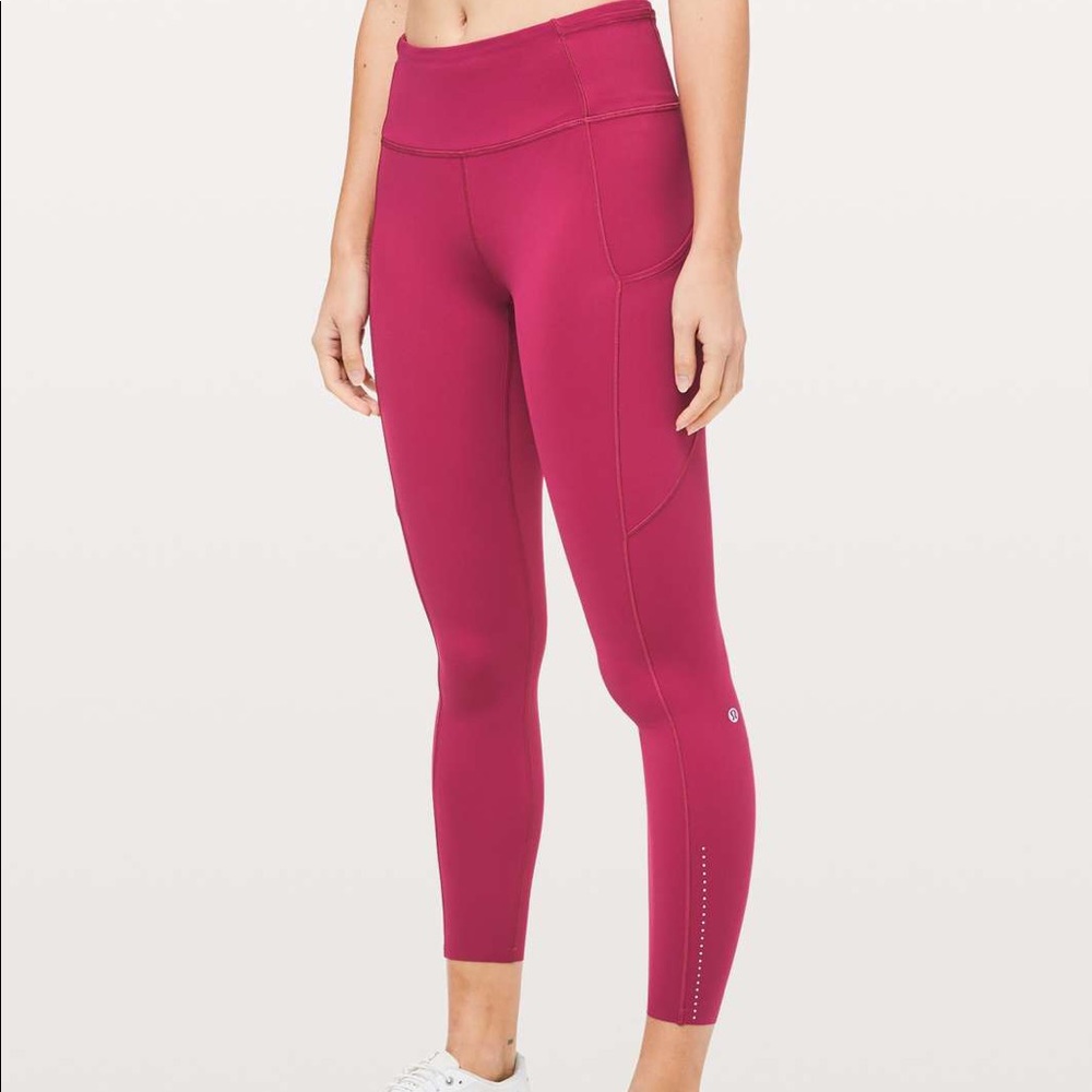 Lululemon Fast and Free 25' wild berry.